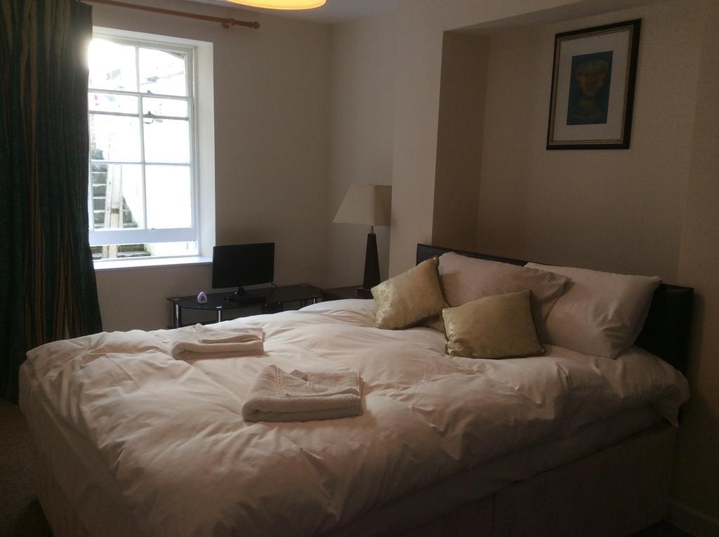 Sterling House Hotel Eastbourne Oda fotoğraf