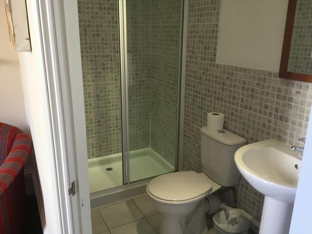 Sterling House Hotel Eastbourne Dış mekan fotoğraf
